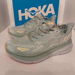 Hoka Clifton 9 - 7M BRAND NEW IN BOX